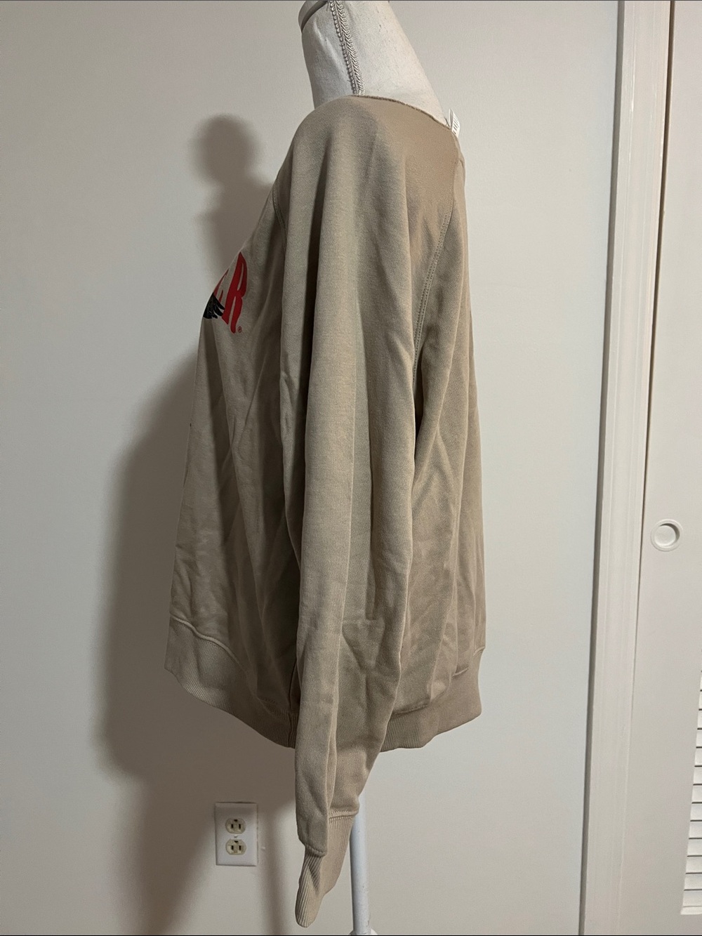 Budweiser Sweatshirt - Picture 3 of 7